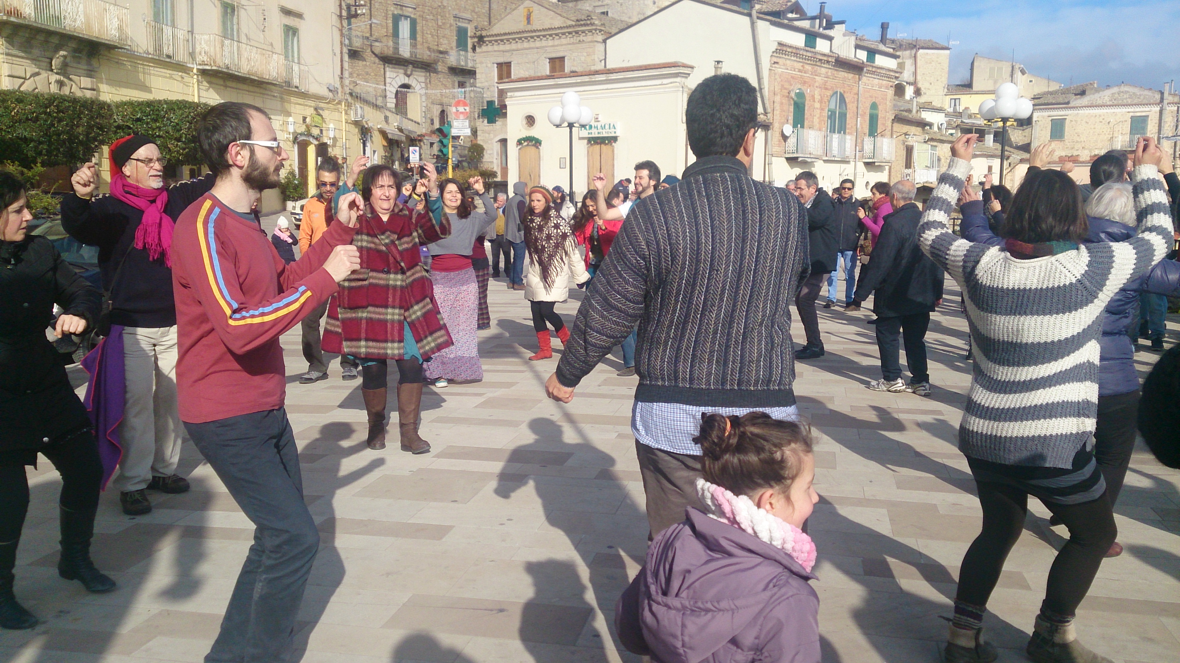 Capodanze scheggia in piazza